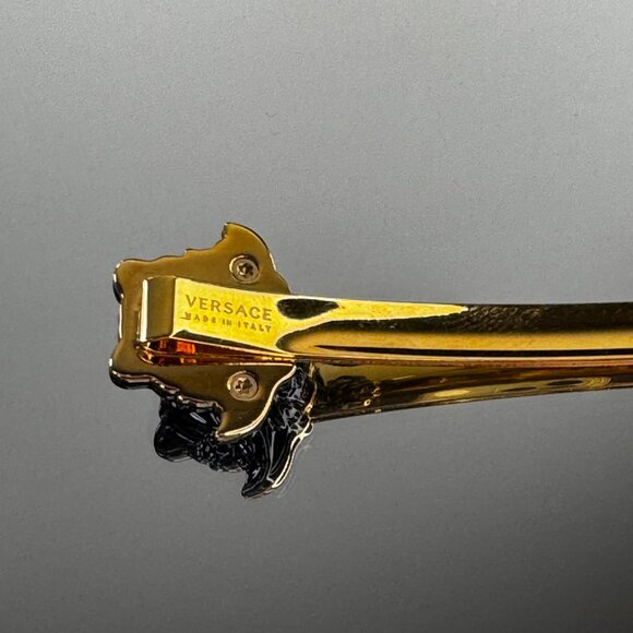 Medusa Hair Clip - Picture 8 of 15